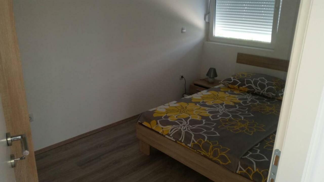 Apartmani Jadranka Vodice Eksteriør billede