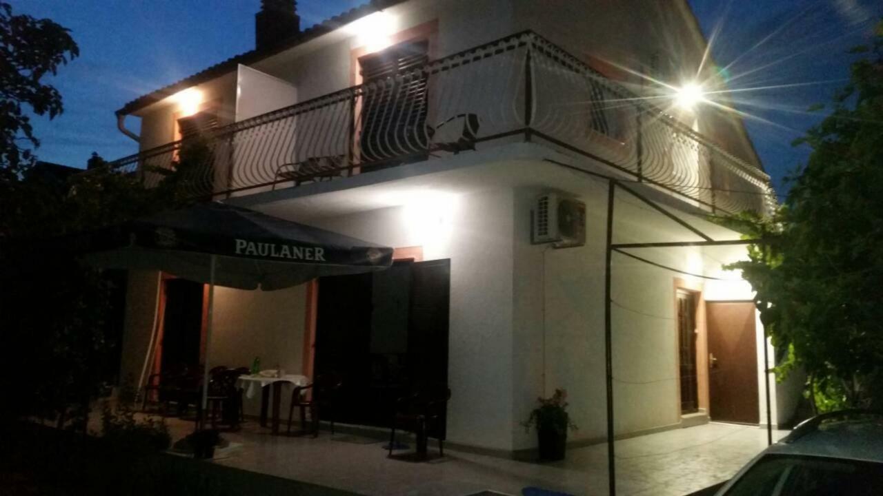 Apartmani Jadranka Vodice Eksteriør billede